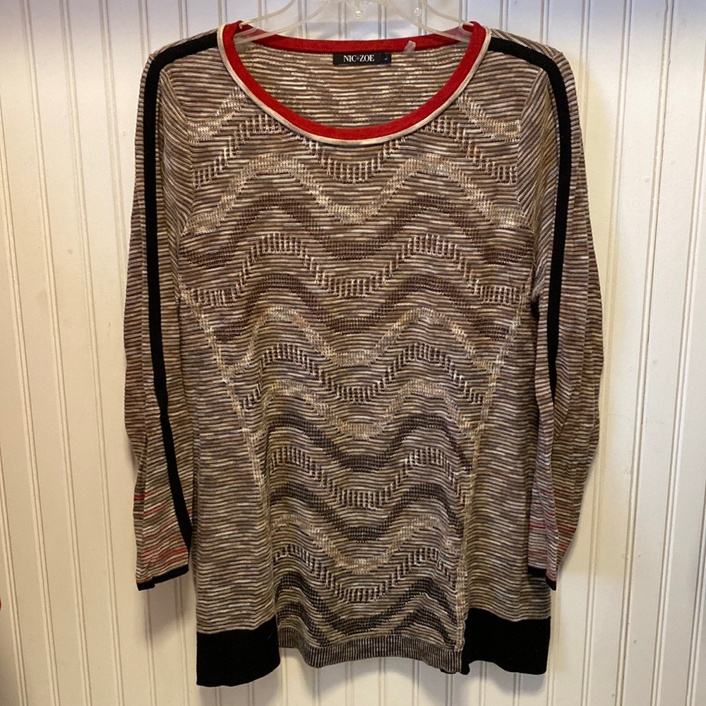 Nic + Zoe lightweight sweater size L